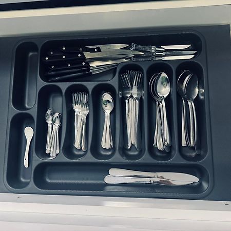 Priam Apartment Пристина Екстериор снимка