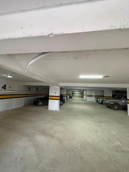 Priam Apartment Пристина Екстериор снимка