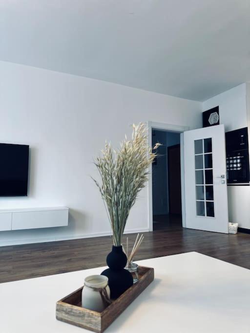 Priam Apartment Пристина Екстериор снимка
